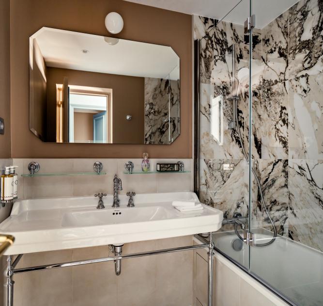 Hotel Duquesne Eiffel 4-Star – Rooms