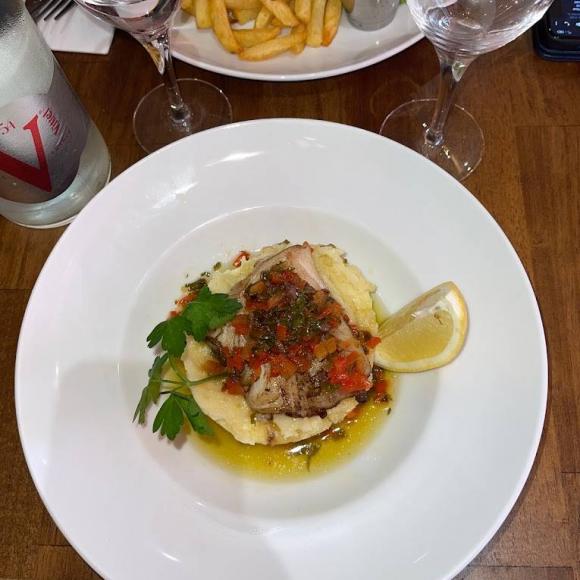 Hôtel Duquesne Eiffel - Restaurant La Villa Reine